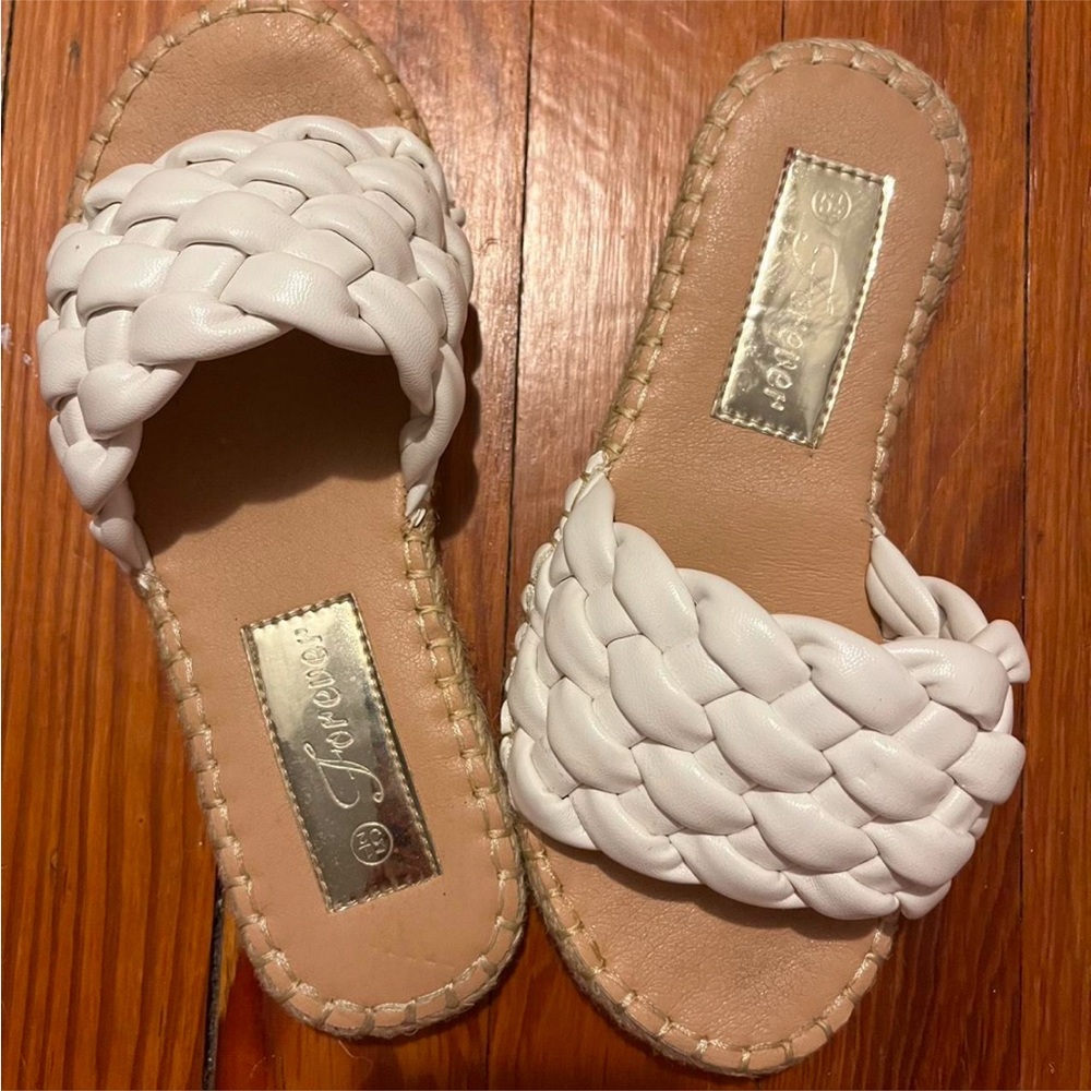 Sandals - Picture 6 of 6